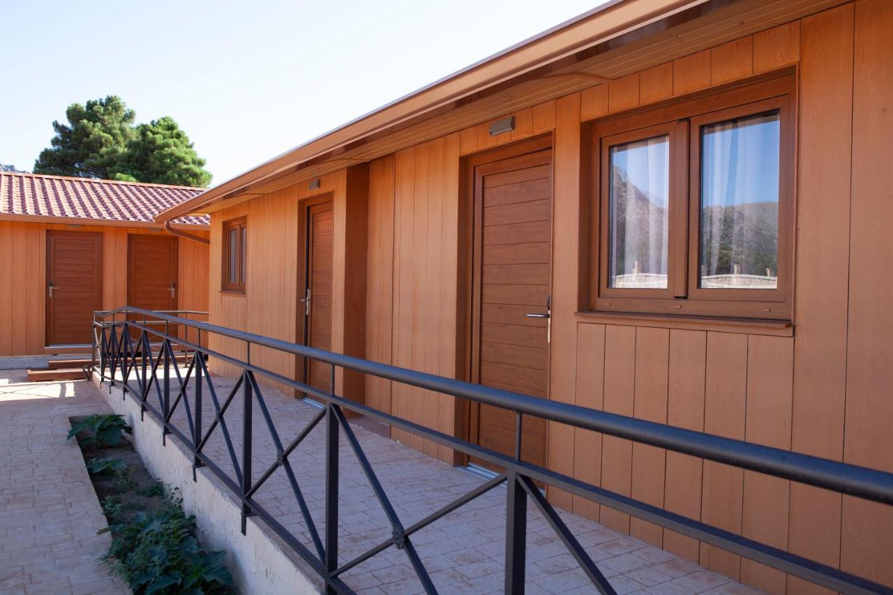 Hostal La Posada De Mari La Cabrera Exteriér fotografie